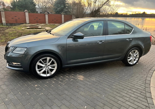 Skoda Octavia cena 58000 przebieg: 177825, rok produkcji 2017 z Wąsosz małe 191